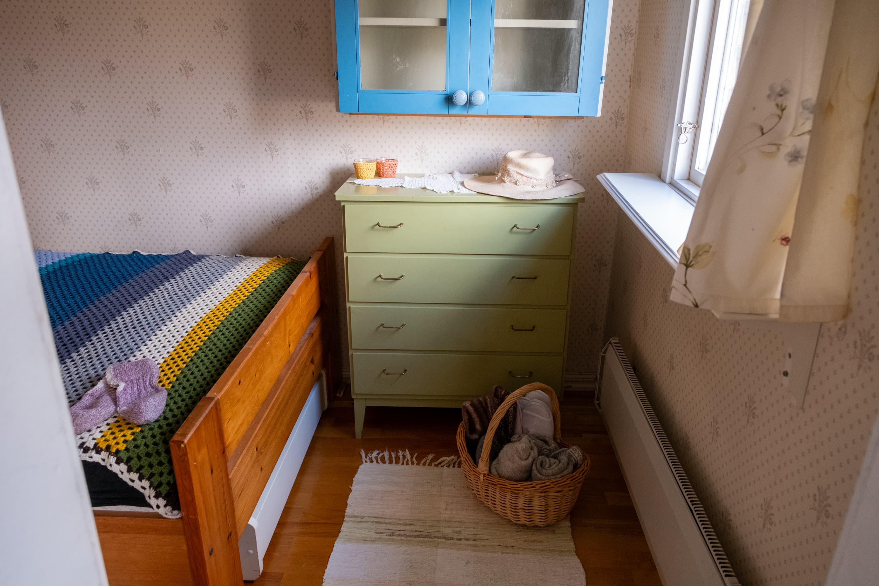 Image 7