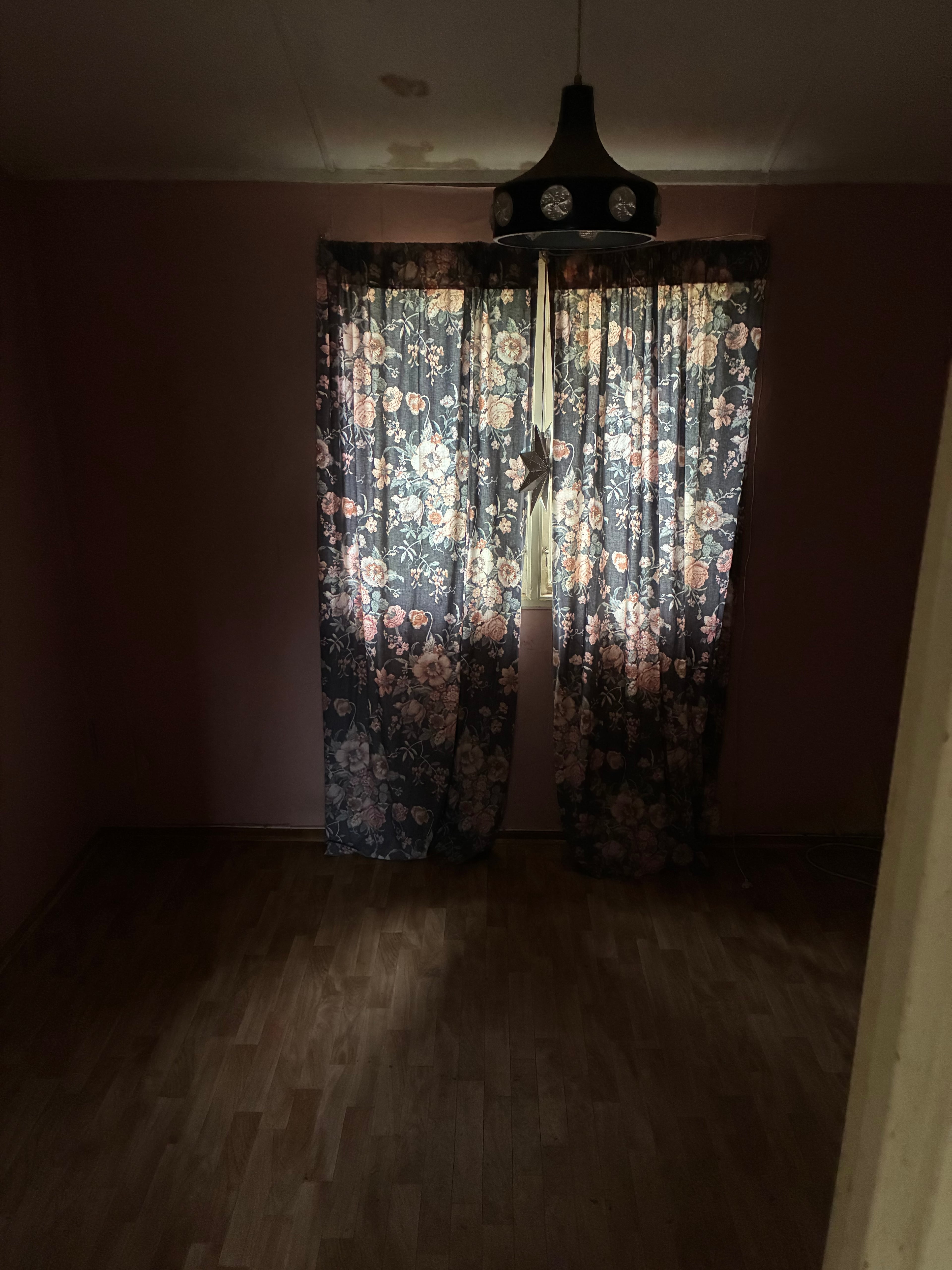 Stuga på Söderåsen i fantastisk miljö