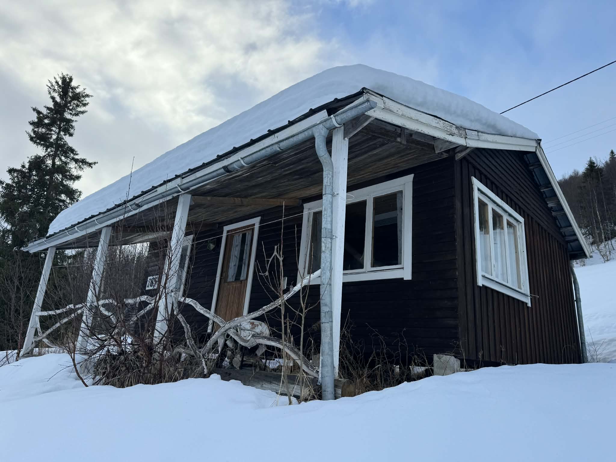 Stuga i Blåsjön med sjöutsikt