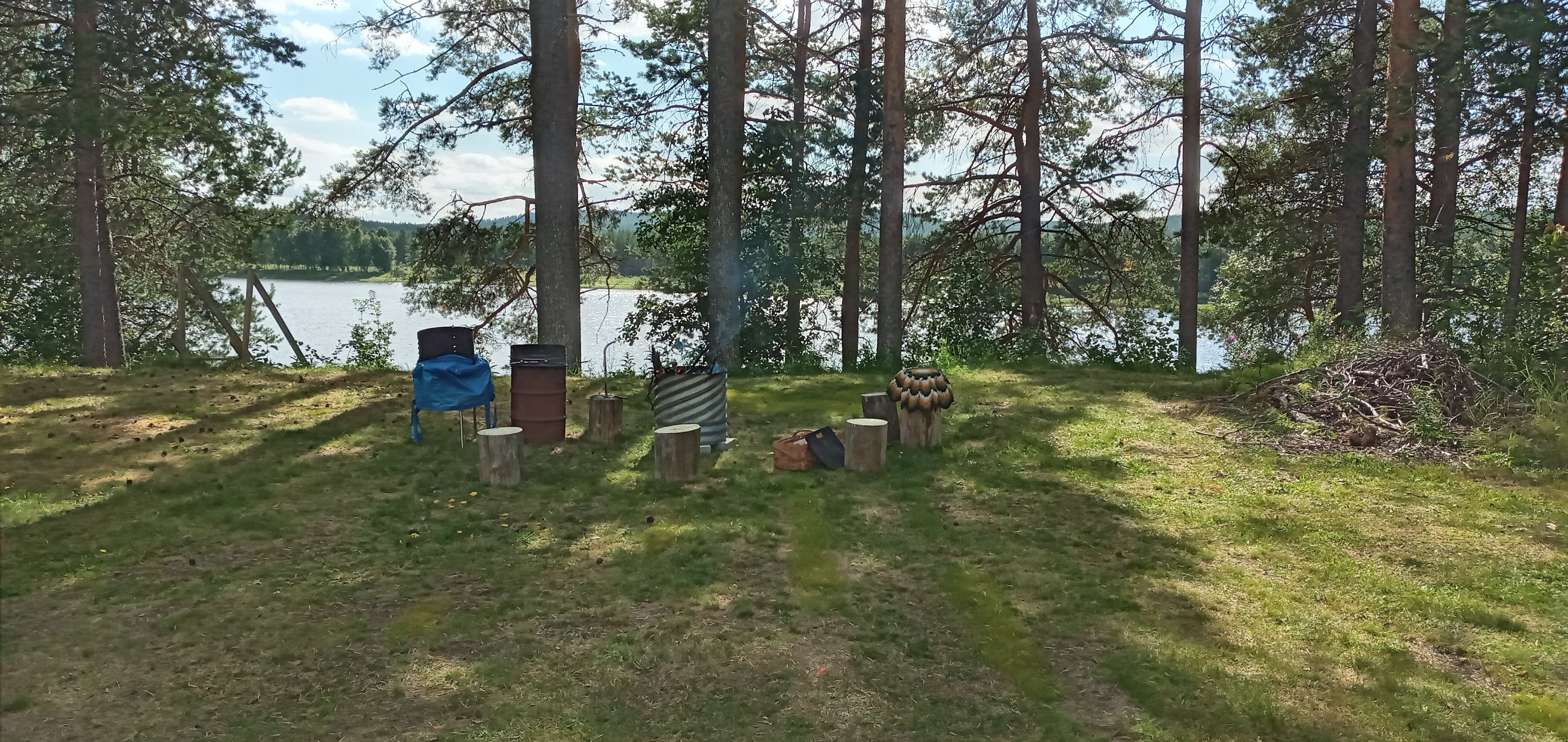 Charmigt älvnära hus i svenska Lappland – direkt vid Vindelälven