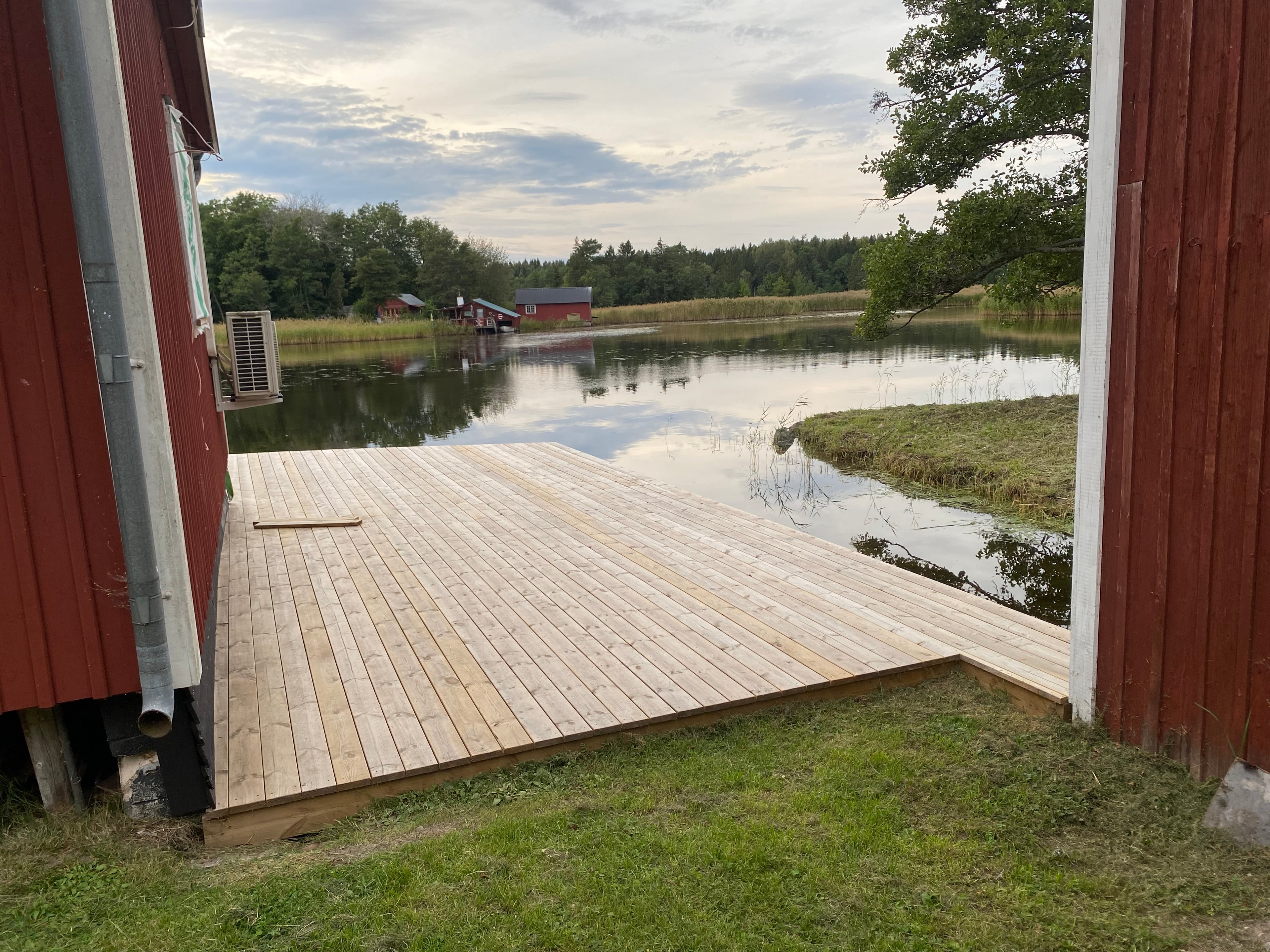 Stuga och båthus i Gårdskärs Fiskehamn kommande försäljning