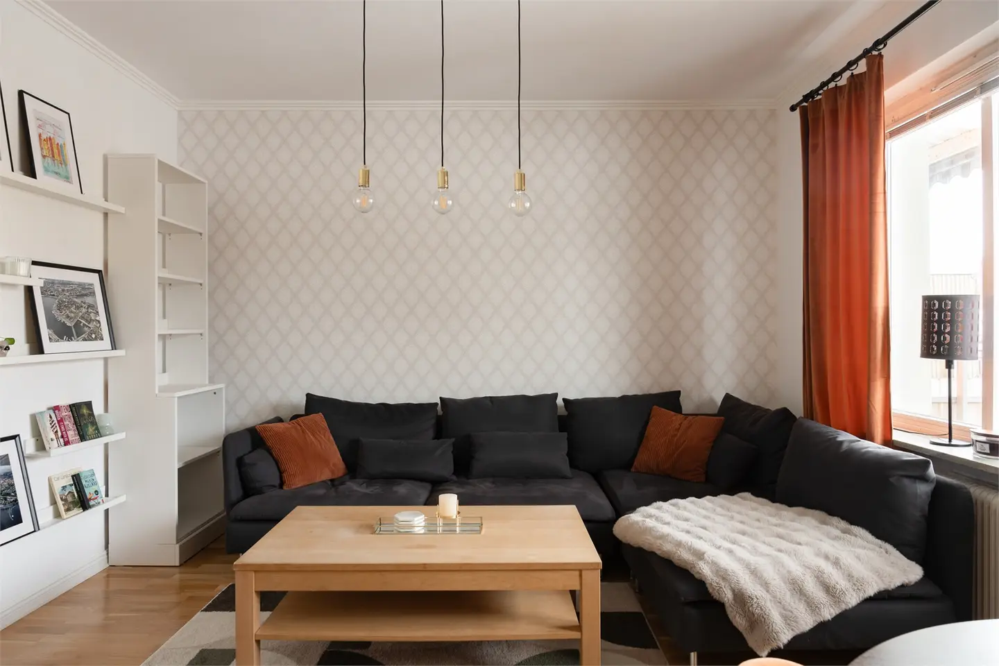 Välplanerad och trivsam lägenhet om 44 m² i Västerås.