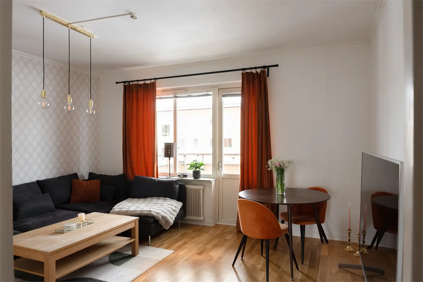 Välplanerad och trivsam lägenhet om 44 m² i Västerås.