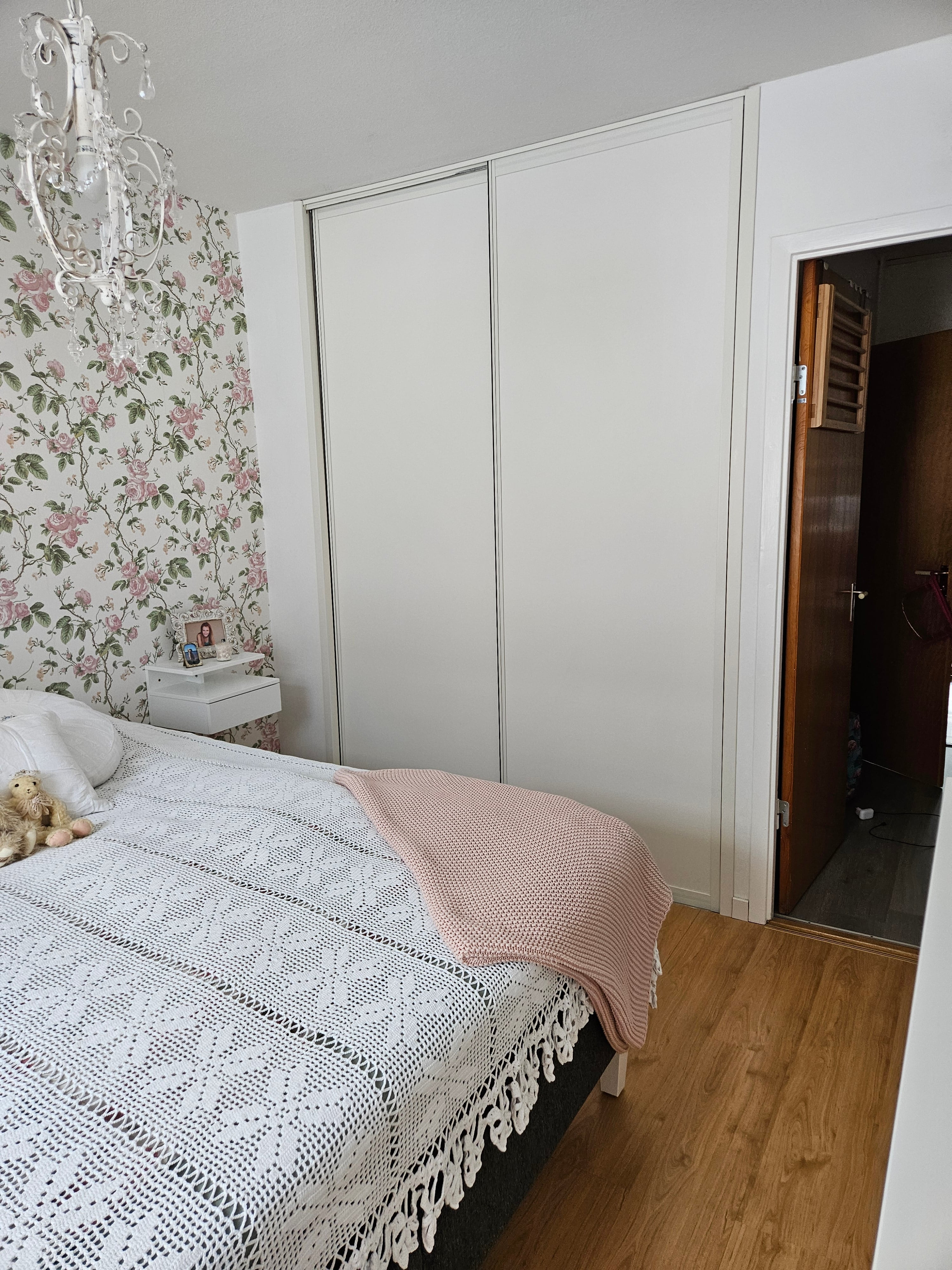 2a endast en halv trapp upp, centralt på Alnö, nära till allt.