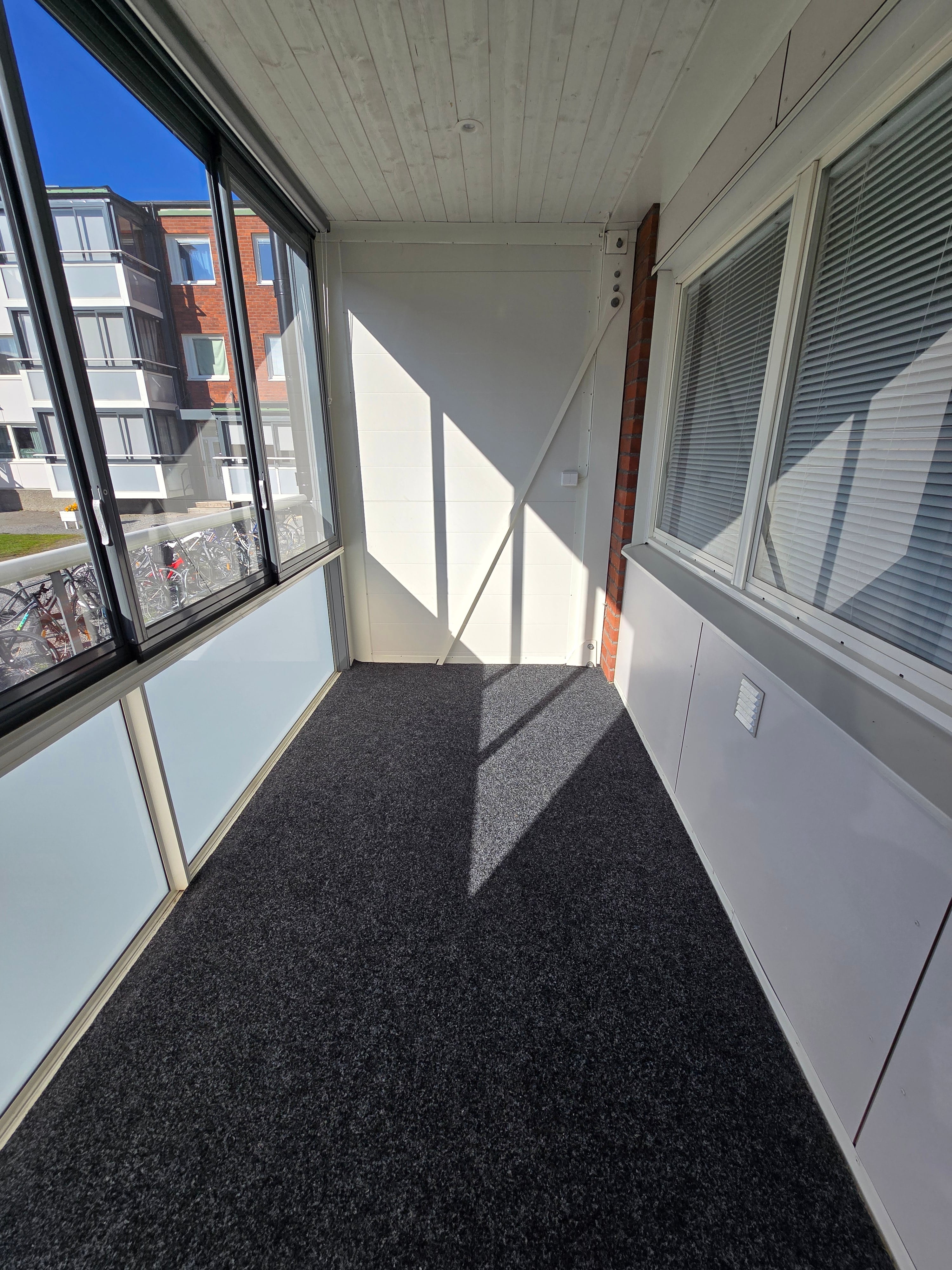 Smart planerad 1-rok Hägglundsgatan 8A Norrböle – Varmhyra & stor västerbalkong!