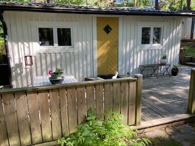 Charmigt sommarparadis i Askim – Hult Åsen